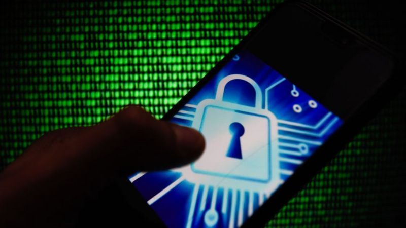 How can a phone be hacked by a missed call?