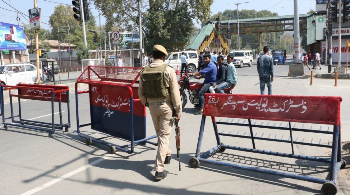 People question Govt’s night curfew decision, say Kashmiris have ‘no night life’