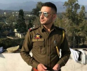 Crowd gathered at funeral of J&K police officer killed in militant attack