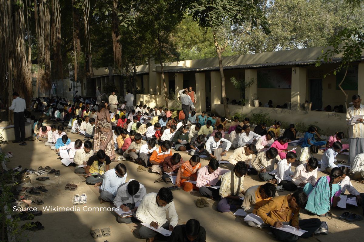 10 states with good women literacy rate