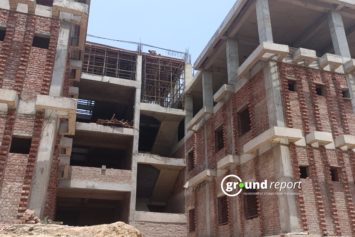 building under construction