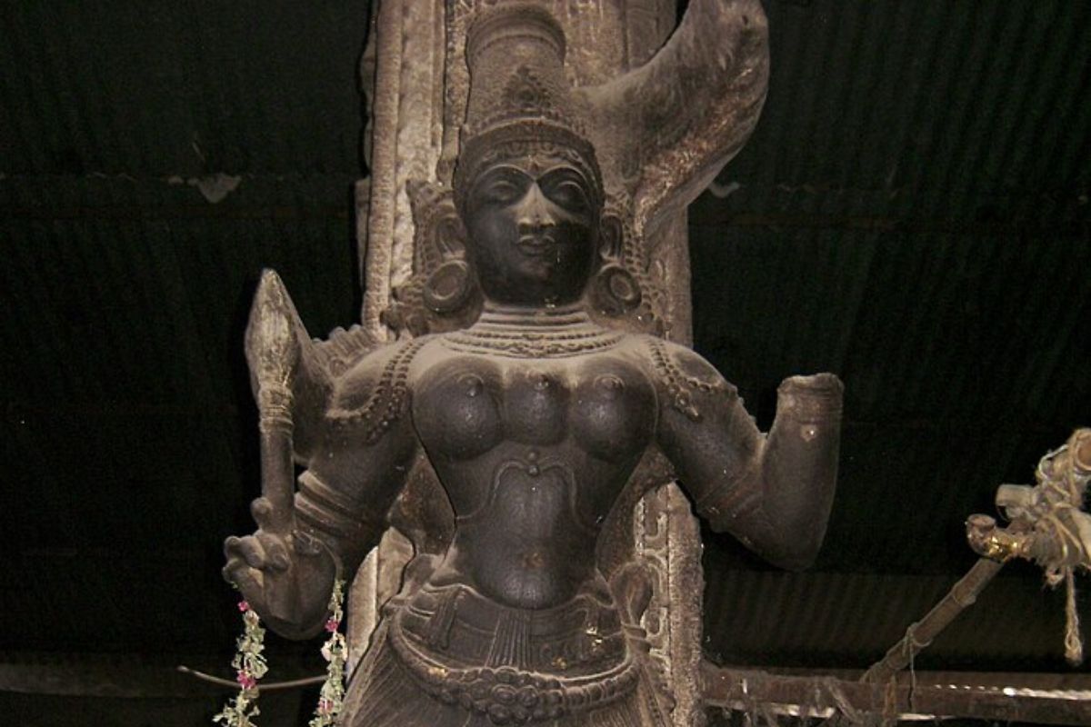 A Woman with Three Breasts, the Ultra Feminine and the Warrior