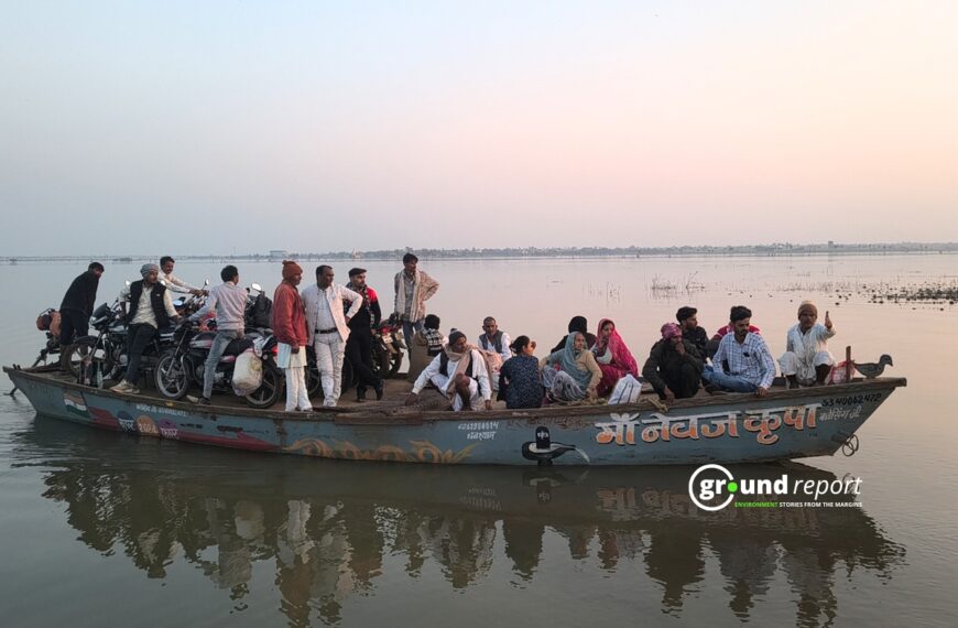 Villagers load motorcycles onto makeshift boats to cross Mohanpura Dam reservoir daily. Photo: Abdul Wasim Ansari, Village Udpuriya, Rajgarh