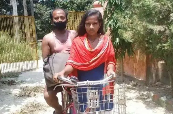 Cycle girl Jyoti Kumar