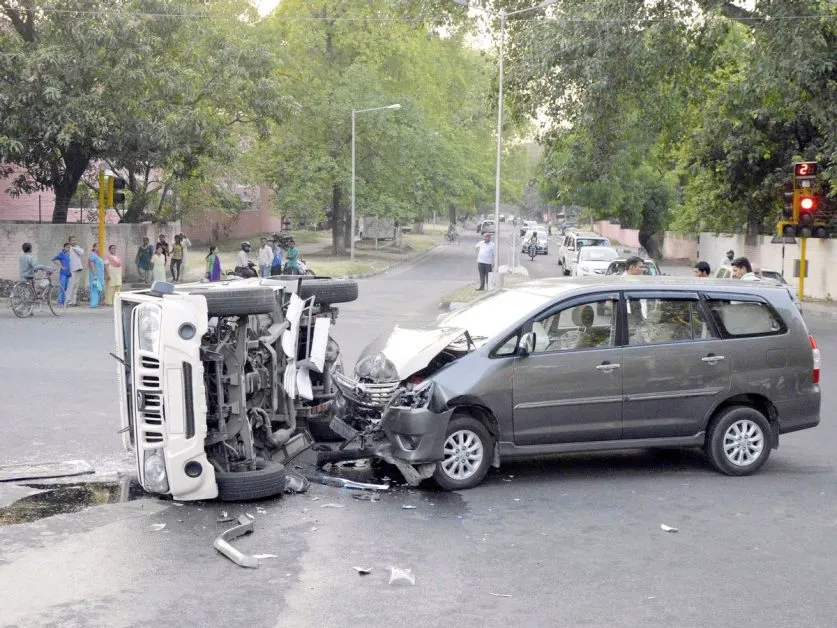 Road accident in 2020 1.20 lakh people died