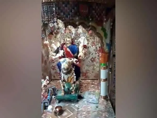 Hindu temple vandalized in Pakistan, what's the whole story
