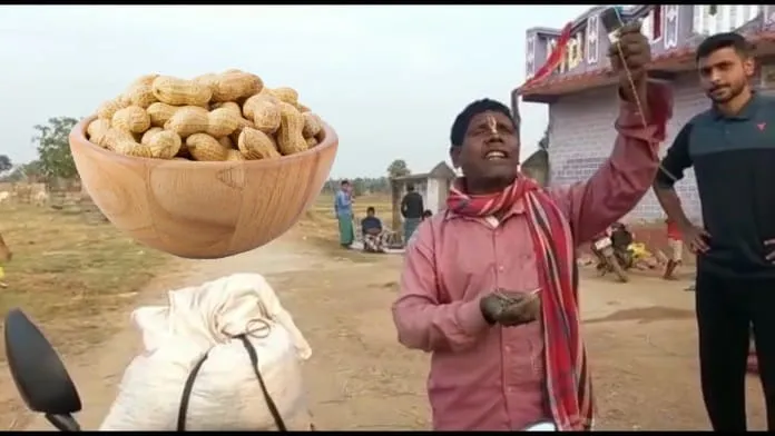 Peanut seller Bhuban new sensation, Story behind Kacha Badam song