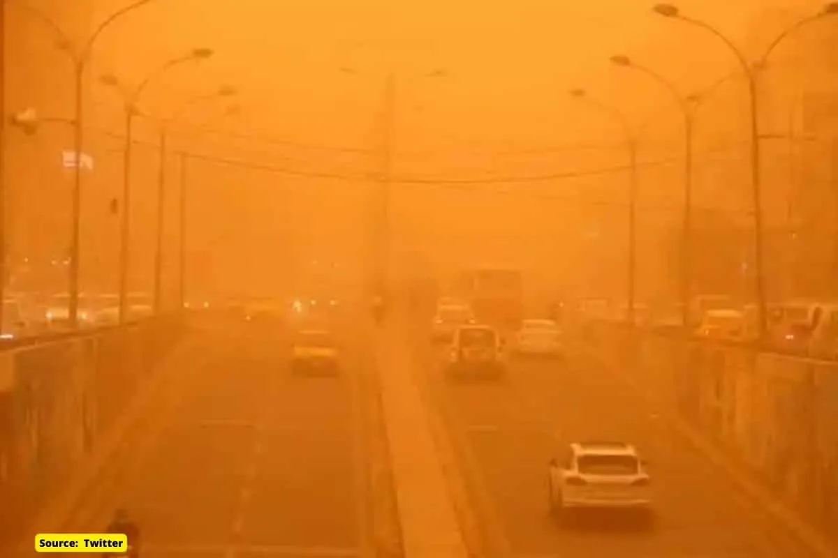 Why did Sky of Iraq and Kuwait turn orange?