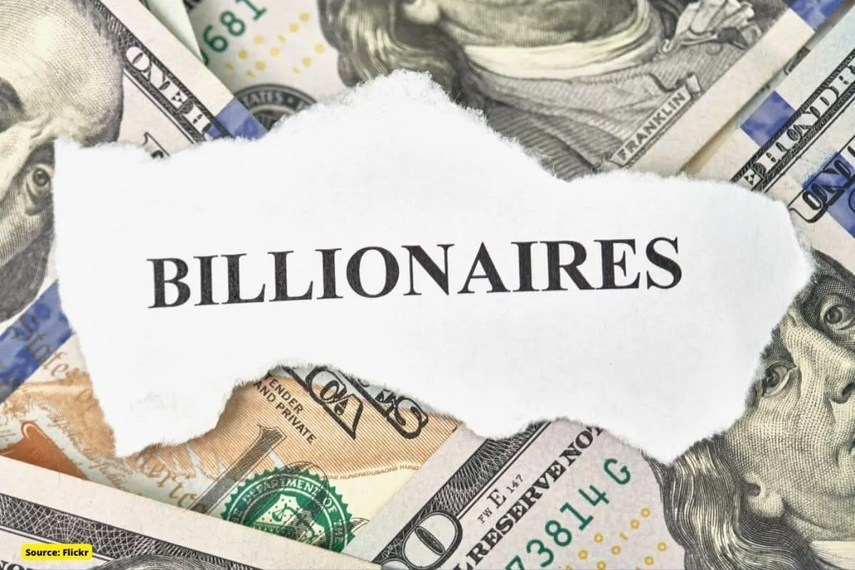How many new billionaires are created every hour?