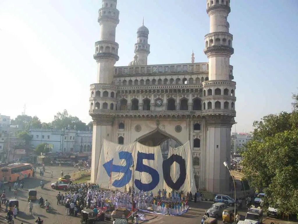 International Day of Climate Action- Formation of 350 at Charminar-COVA, Hyd-India | Courtesy: Flickr
