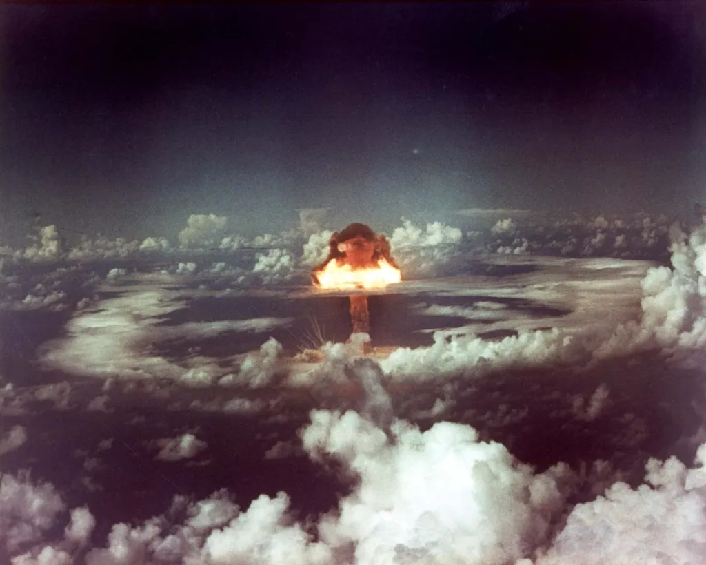 US nuclear weapons test at Eniwetok in 1952