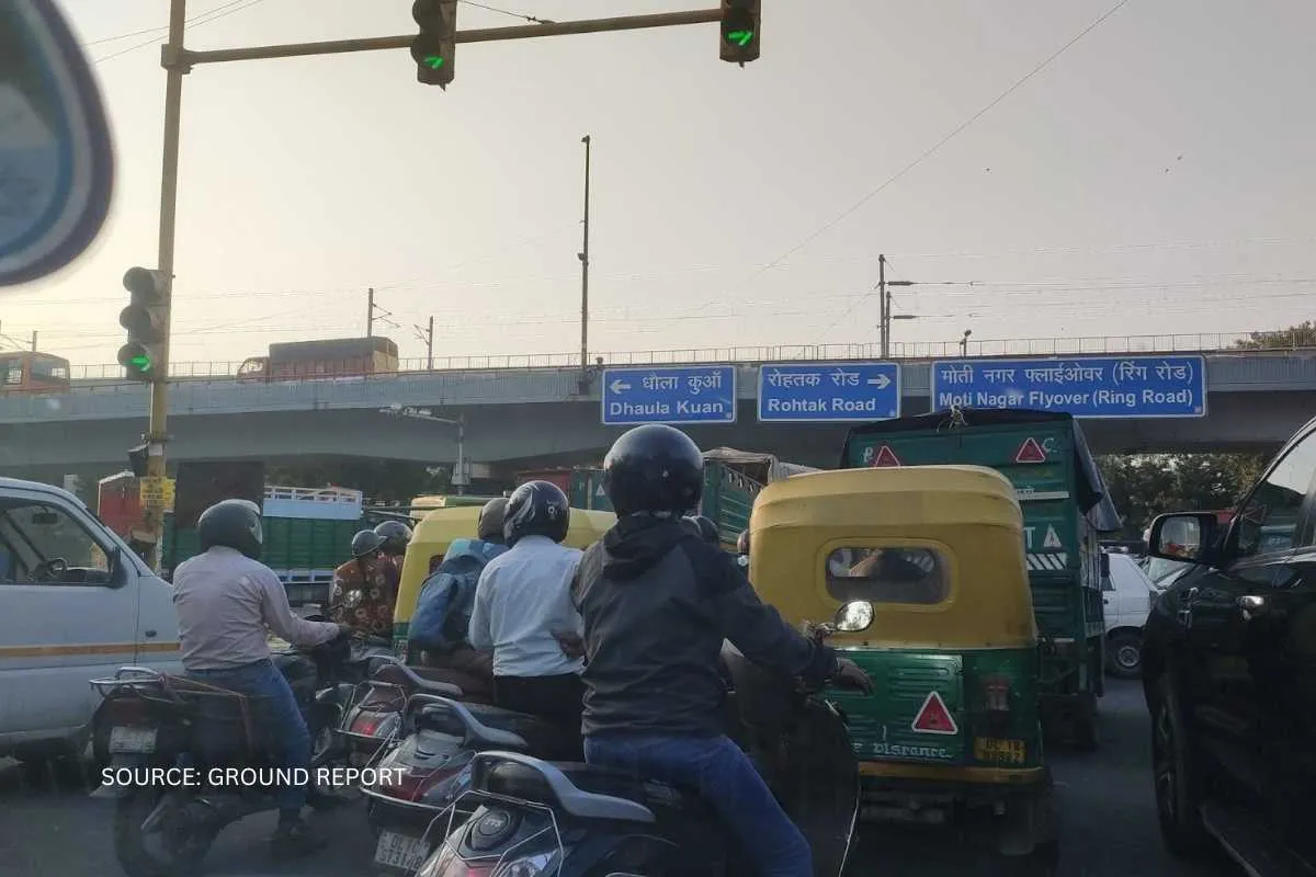 delhi traffic jam and pollution hotspots